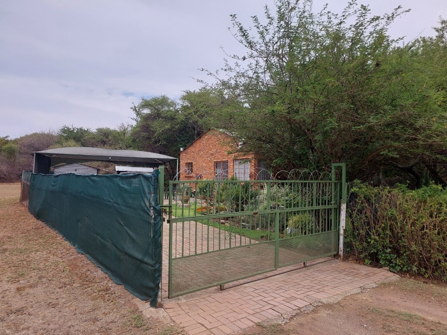 3 Bedroom Property for Sale in Roodekopjes Ah North West